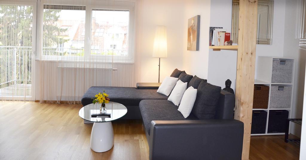 Apartment Mit Grossem Balkon 그라츠 외부 사진